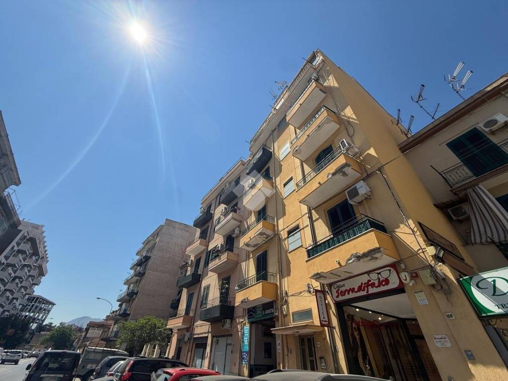 appartamento in vendita a Palermo in zona Noce
