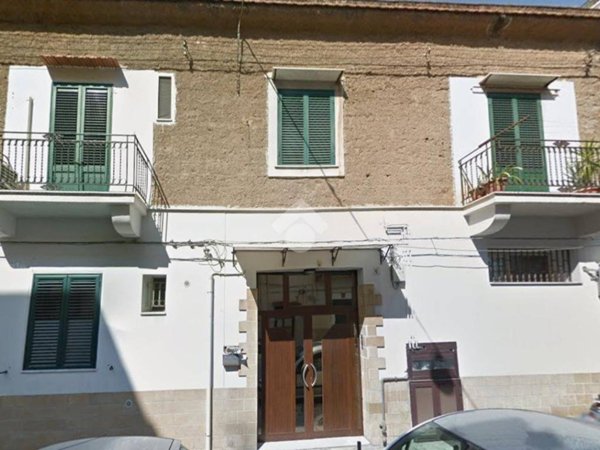 appartamento in vendita a Palermo in zona Malaspina/Palagonia