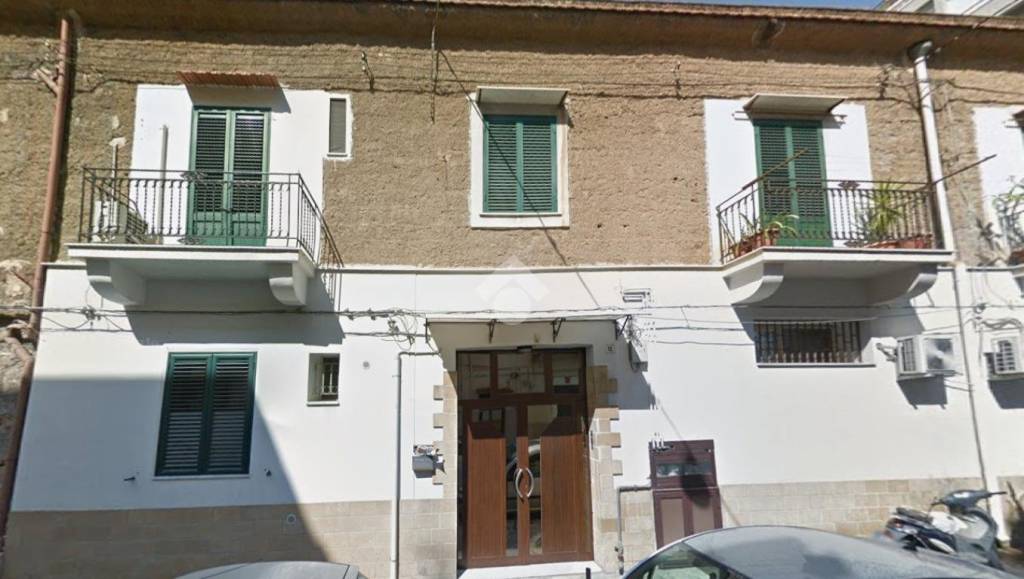 appartamento in vendita a Palermo in zona Malaspina/Palagonia