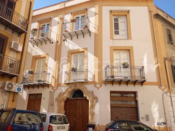 appartamento in vendita a Palermo in zona Centro storico