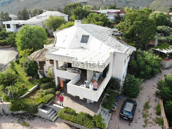 casa indipendente in vendita a Palermo