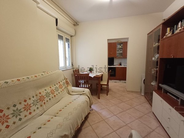 appartamento in vendita a Palermo in zona Zisa
