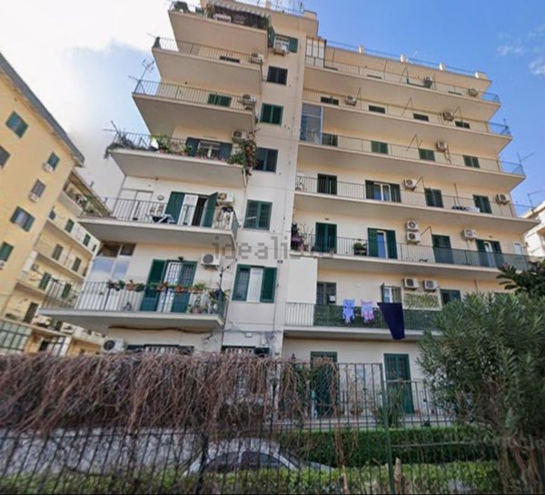 appartamento in vendita a Palermo in zona Zisa
