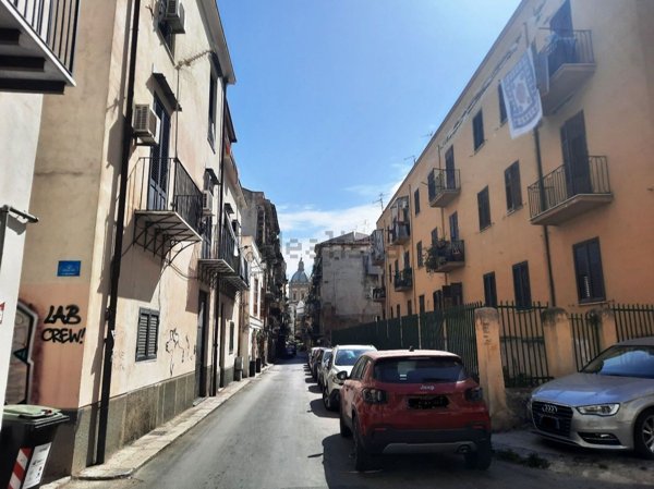appartamento in vendita a Palermo