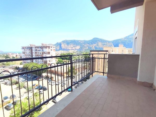 appartamento in vendita a Palermo in zona San Lorenzo