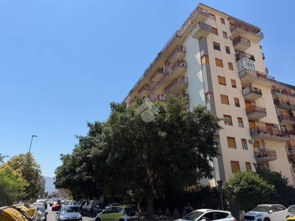 appartamento in vendita a Palermo in zona Uditore