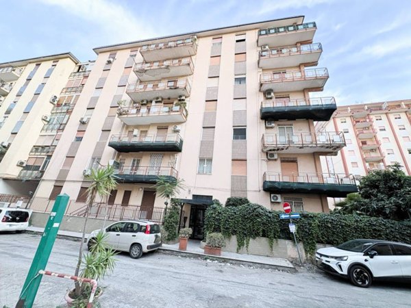 appartamento in vendita a Palermo in zona Uditore