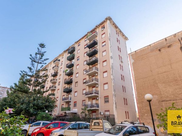appartamento in vendita a Palermo in zona Settecannoli