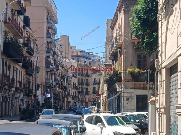 appartamento in vendita a Palermo in zona Centro storico
