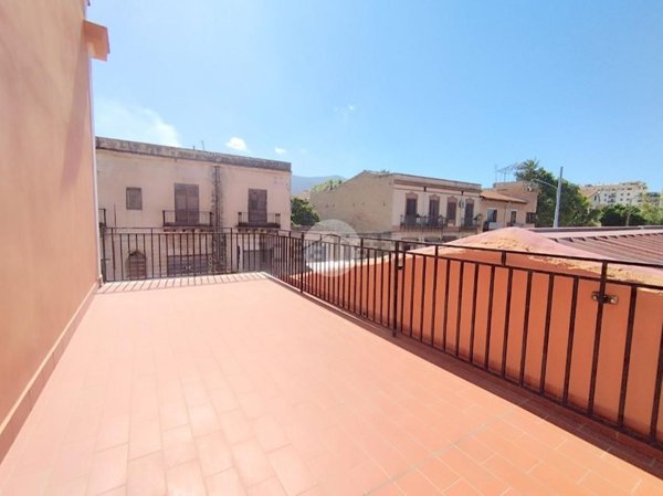appartamento in vendita a Palermo in zona San Lorenzo