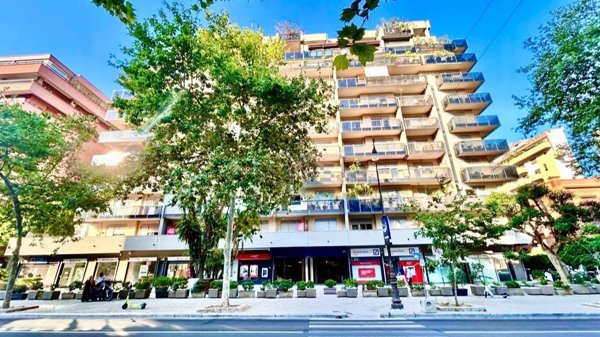 appartamento in vendita a Palermo in zona Libertà