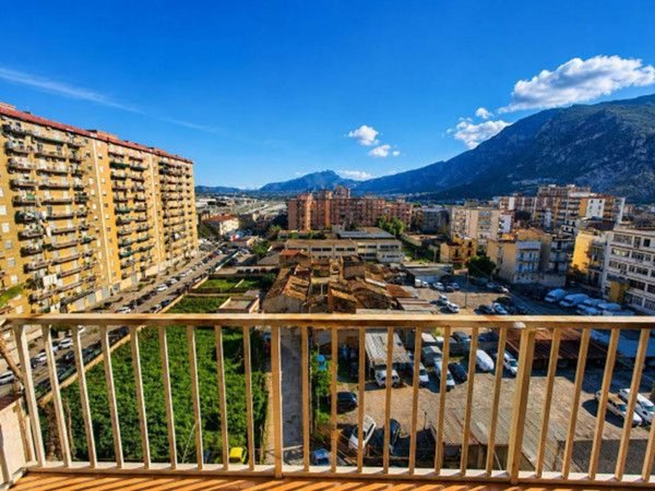 appartamento in vendita a Palermo in zona Croceverde