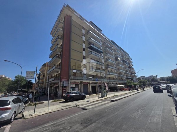 appartamento in vendita a Palermo in zona Montegrappa / Santa Rosalia