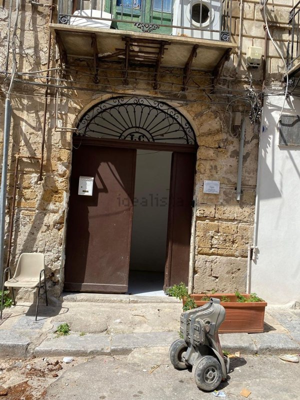 appartamento in vendita a Palermo in zona Centro storico