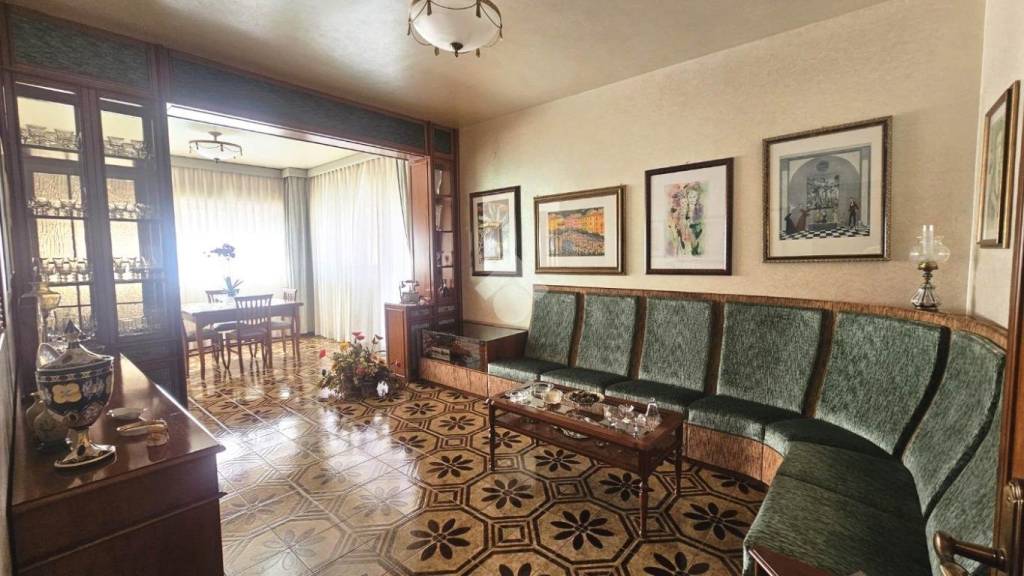appartamento in vendita a Palermo in zona Montegrappa / Santa Rosalia
