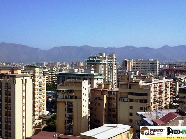 appartamento in vendita a Palermo in zona Uditore