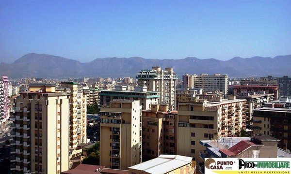 appartamento in vendita a Palermo in zona Uditore