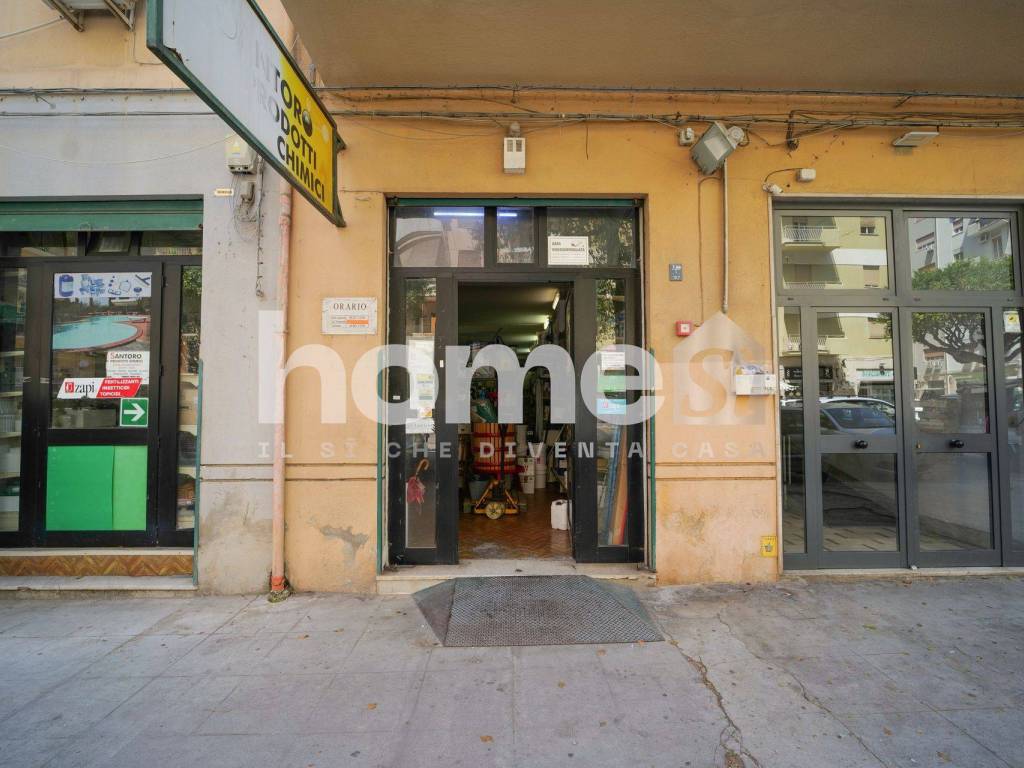 negozio in vendita a Palermo