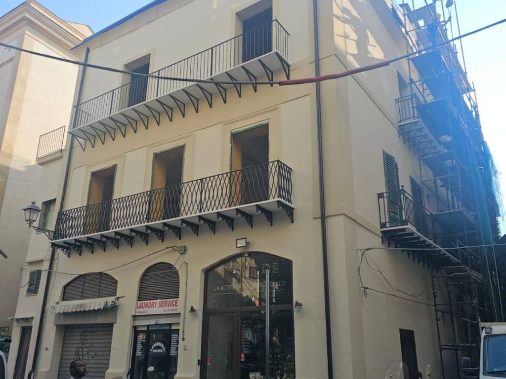 appartamento in vendita a Palermo in zona Centro storico