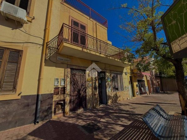 appartamento in vendita a Palermo in zona Partanna