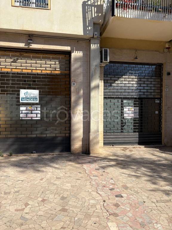 negozio in vendita a Palermo in zona Noce