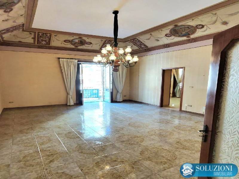 appartamento in vendita a Palermo in zona Zisa