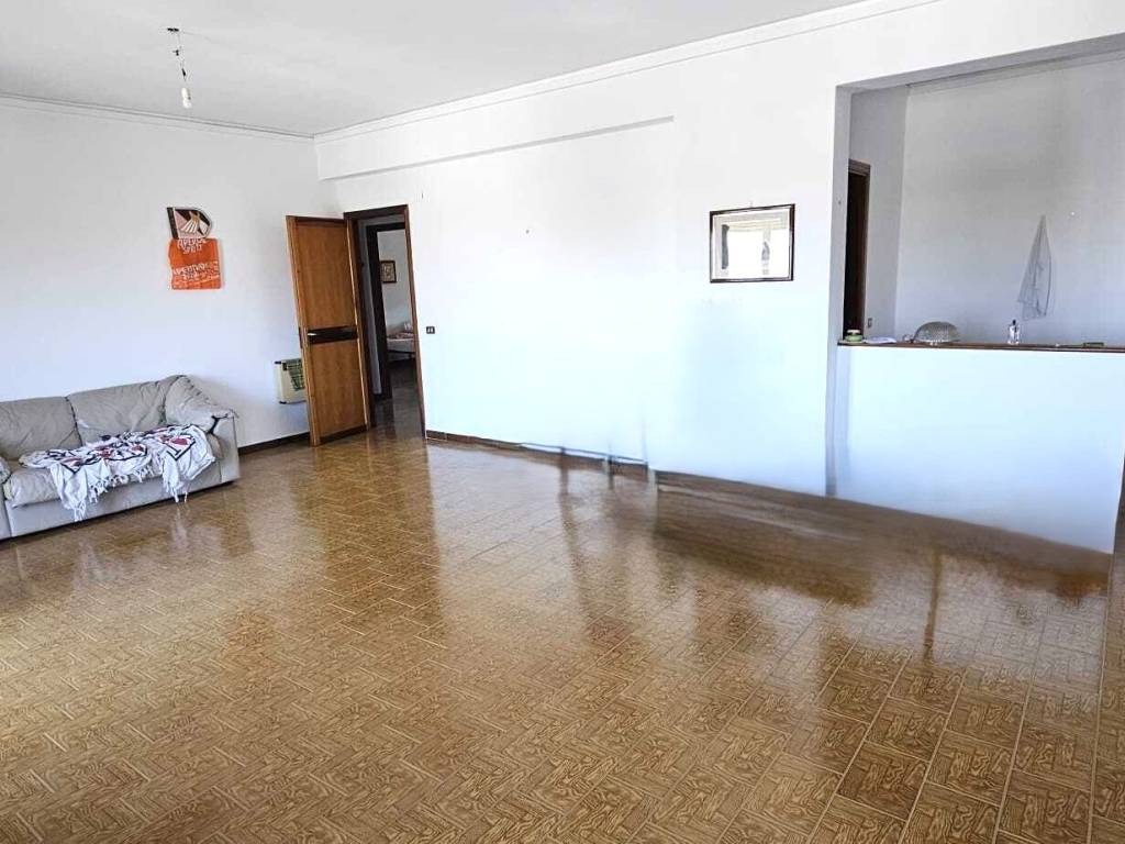 appartamento in vendita a Palermo in zona Oreto