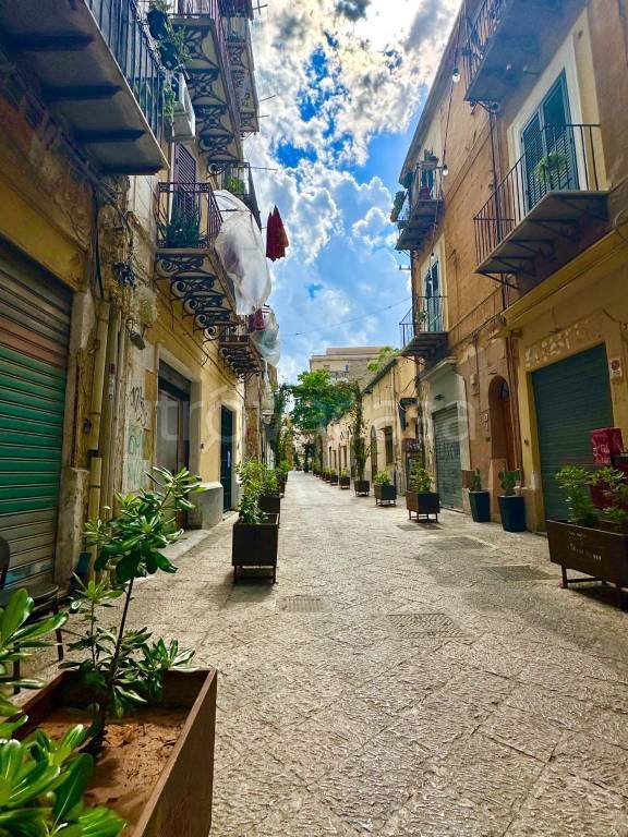 appartamento in vendita a Palermo in zona Centro storico