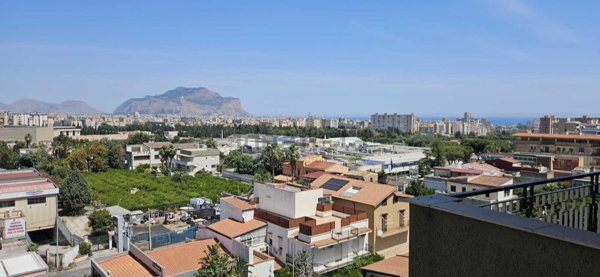 appartamento in vendita a Palermo