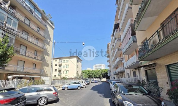 appartamento in vendita a Palermo in zona Montegrappa / Santa Rosalia
