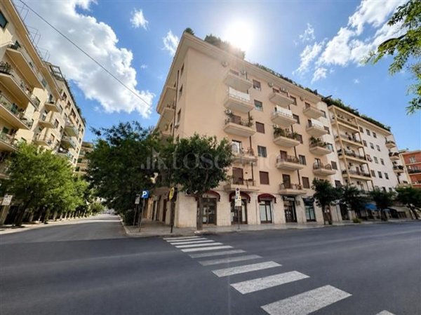 appartamento in vendita a Palermo in zona Libertà