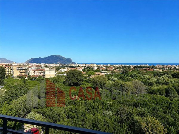 appartamento in vendita a Palermo in zona Villagrazia/Falsomiele