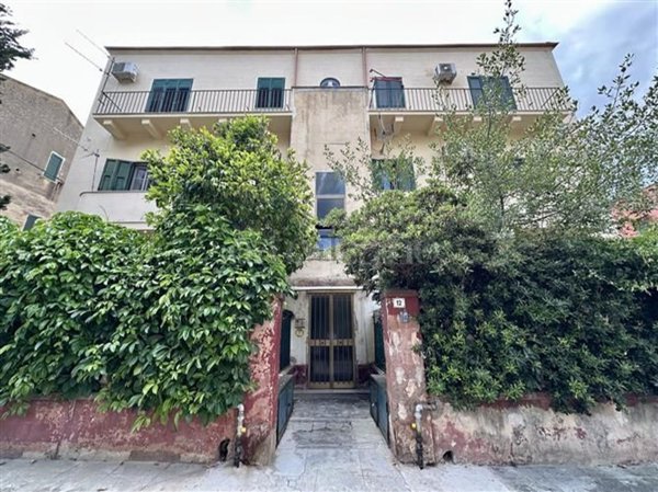 appartamento in vendita a Palermo in zona Montepellegrino