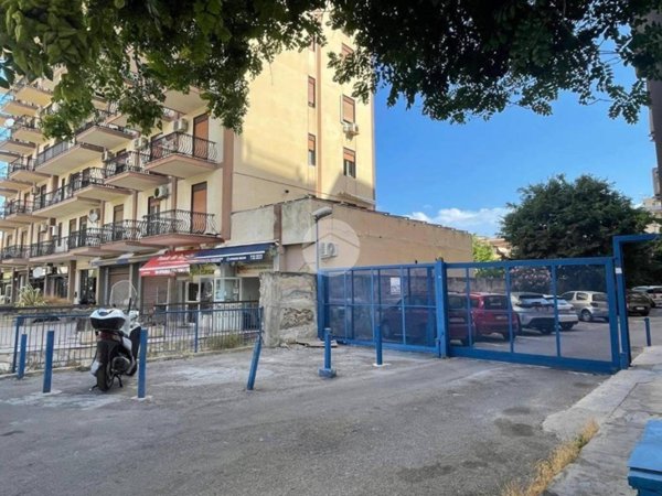 appartamento in vendita a Palermo in zona Settecannoli