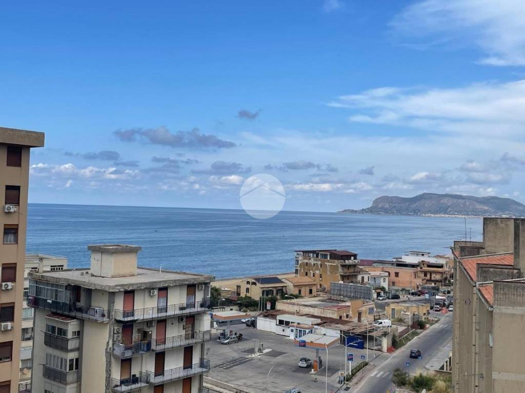 appartamento in vendita a Palermo