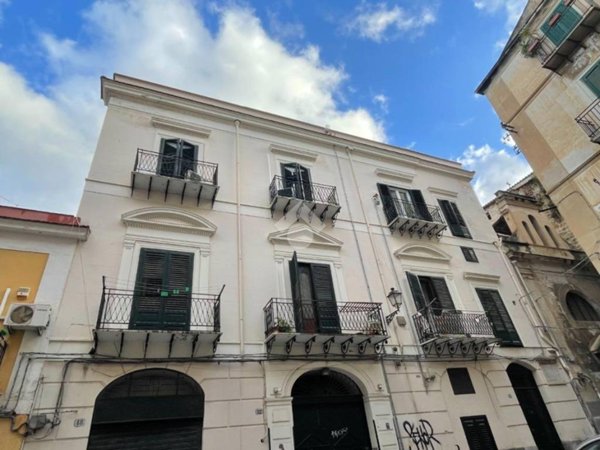 appartamento in vendita a Palermo in zona Centro storico