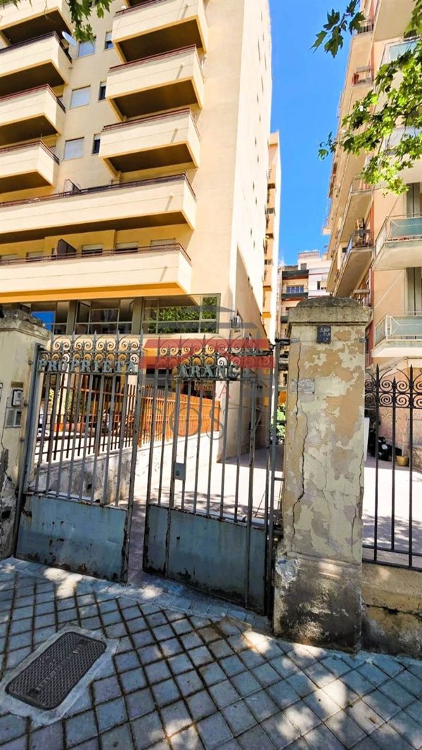 appartamento in vendita a Palermo in zona Libertà