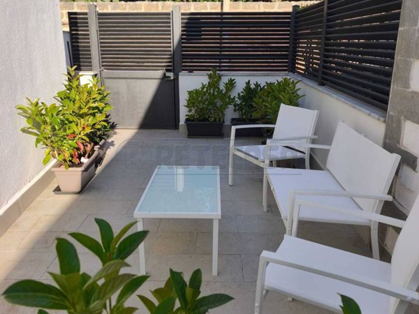 appartamento in vendita a Palermo in zona Mondello