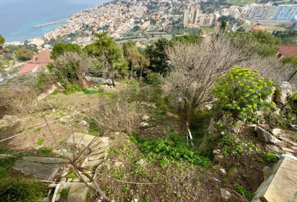 casa indipendente in vendita a Palermo in zona Tommaso Natale
