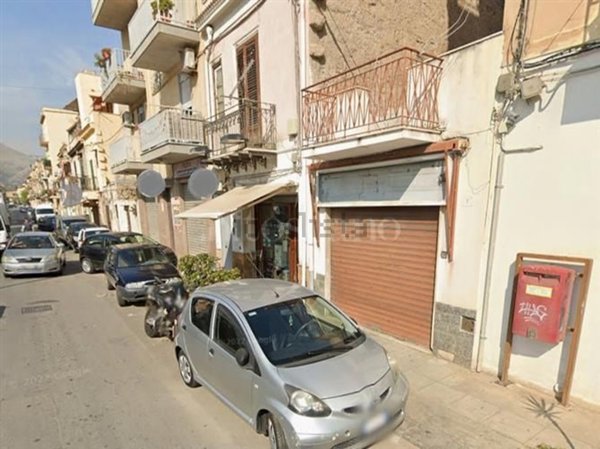 locale commerciale in vendita a Palermo in zona Cruillas