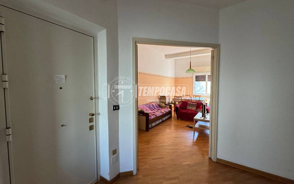 appartamento in vendita a Palermo in zona Malaspina/Palagonia