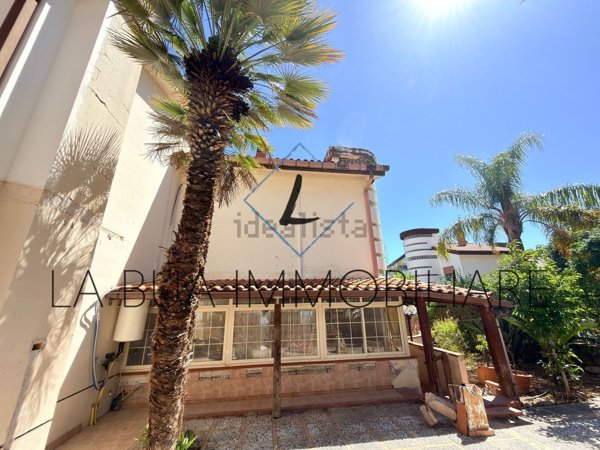 casa indipendente in vendita a Palermo in zona Boccadifalco