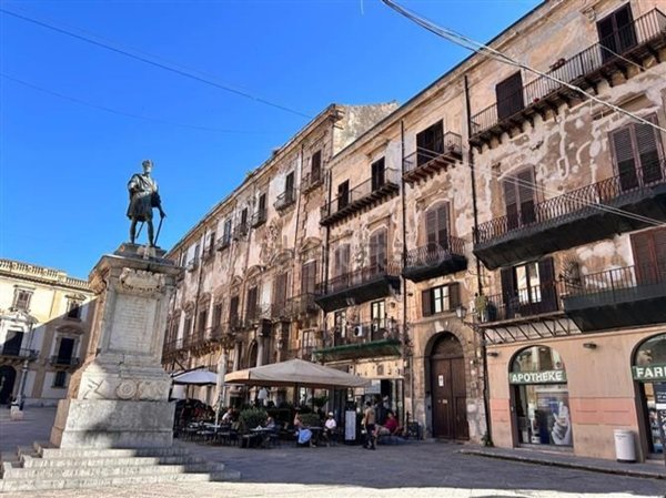 appartamento in vendita a Palermo in zona Centro storico