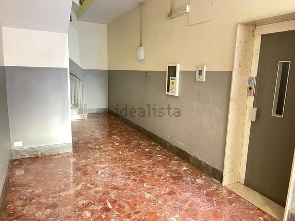 appartamento in vendita a Palermo in zona Zisa