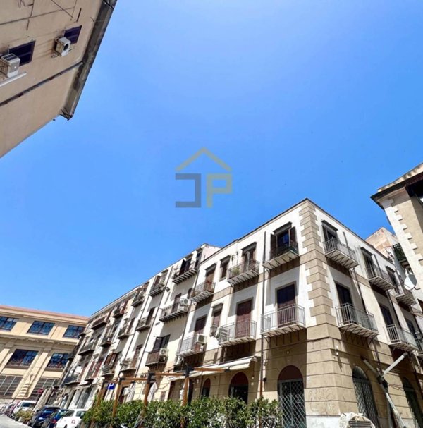 appartamento in vendita a Palermo in zona Centro storico