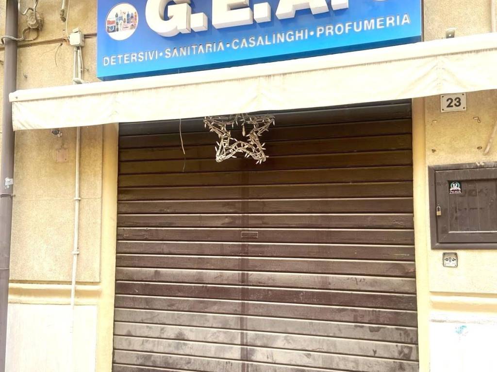 negozio in vendita a Palermo in zona Libertà