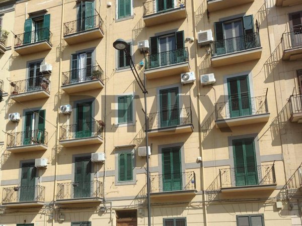 appartamento in vendita a Palermo in zona Montegrappa / Santa Rosalia