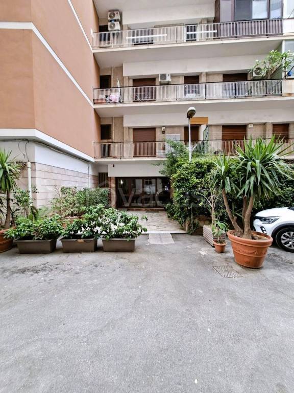 appartamento in vendita a Palermo in zona Libertà