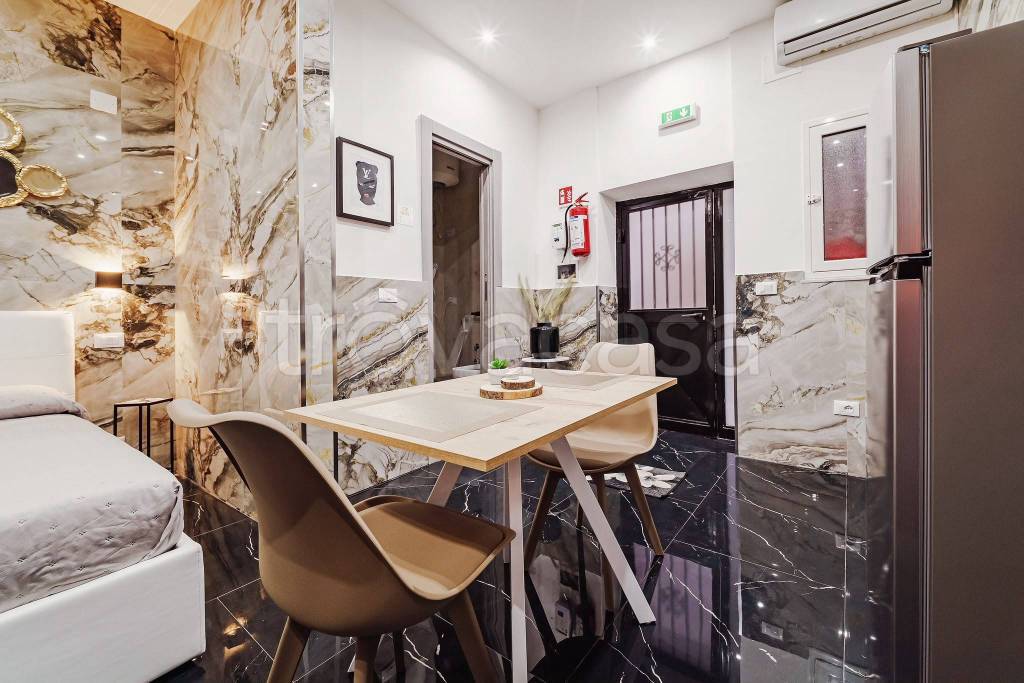 appartamento in vendita a Palermo in zona Centro storico