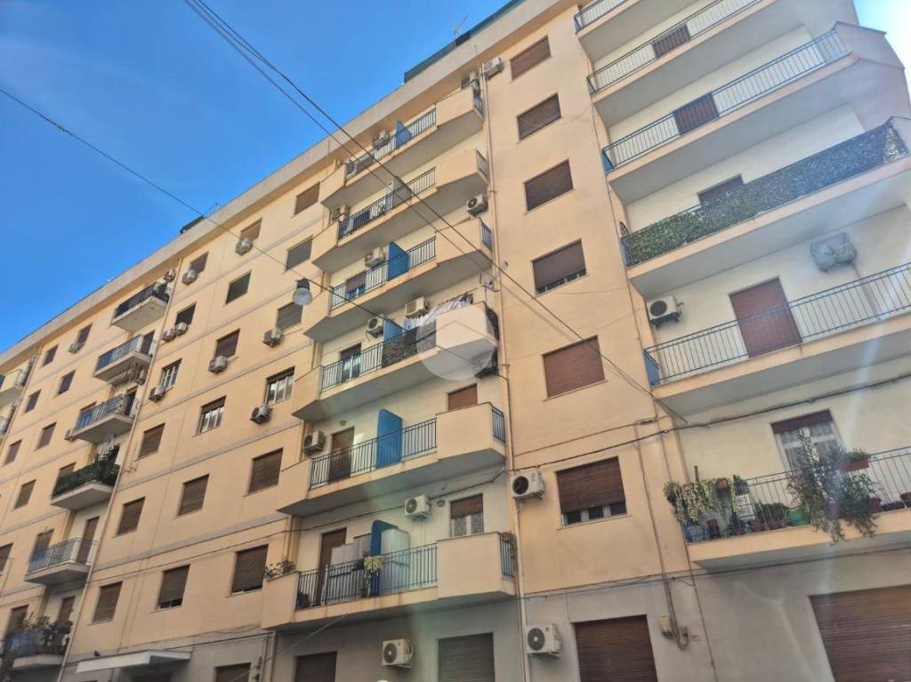appartamento in vendita a Palermo in zona Oreto